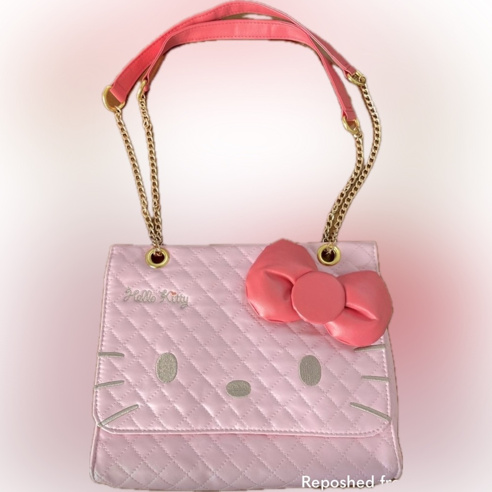 Signature Hello Kitty Pink Quilted Bag with Salmon Pink Bow and Shoulder Strap - Picture 2 of 10